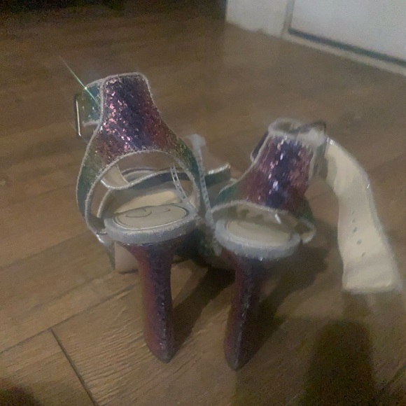 Stayin’ Alive with these Fabulous Jessica Simpson Platforms in 6.5! - Picture 3 of 5